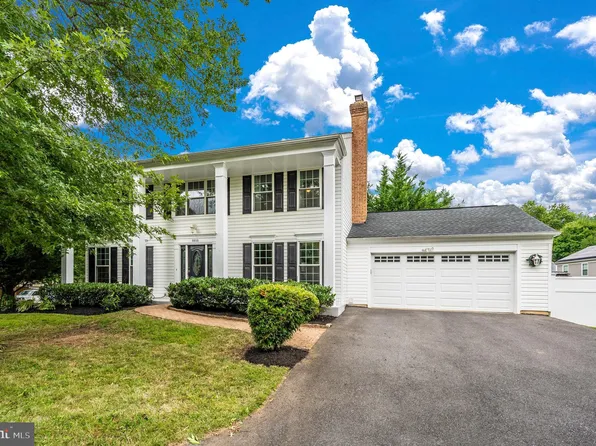 8800 Beavercreek Ln, Gaithersburg, MD 20879