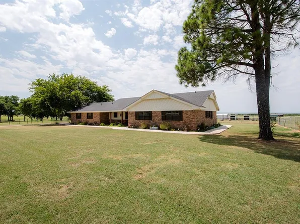 1686 Chickasaw Trl, Davis, OK 73030