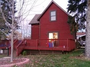 104 Cedar St, Hartford, WI 53027