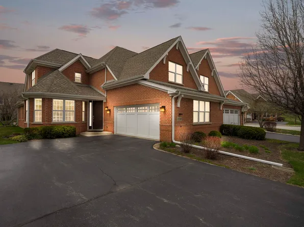 1110 Adams St, Northbrook, IL 60062
