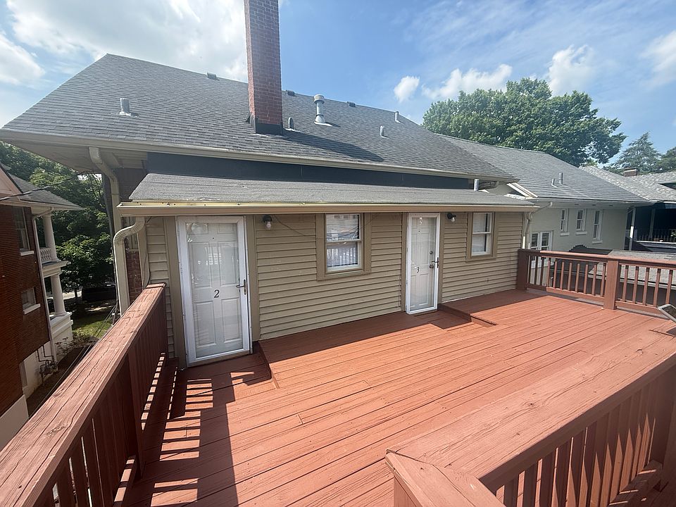 Shared deck leading to door to apartment