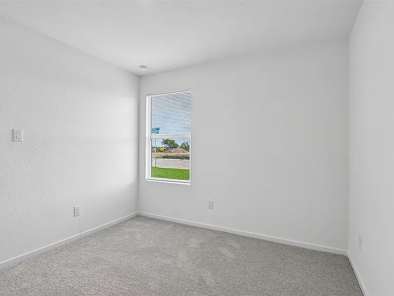 3188 Dispatch Dr — Photo 31
