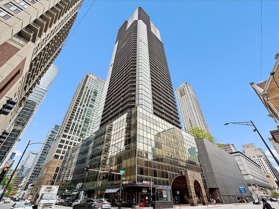 1st image of 10 E Ontario St APT 4602