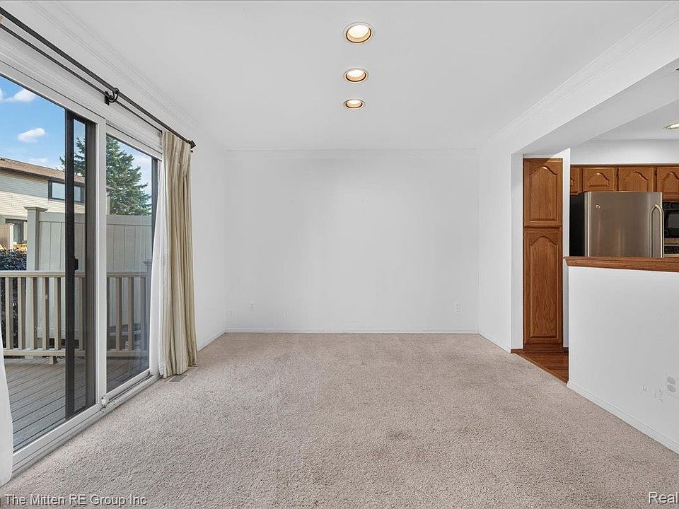 1198 Concord Ct, photo 11