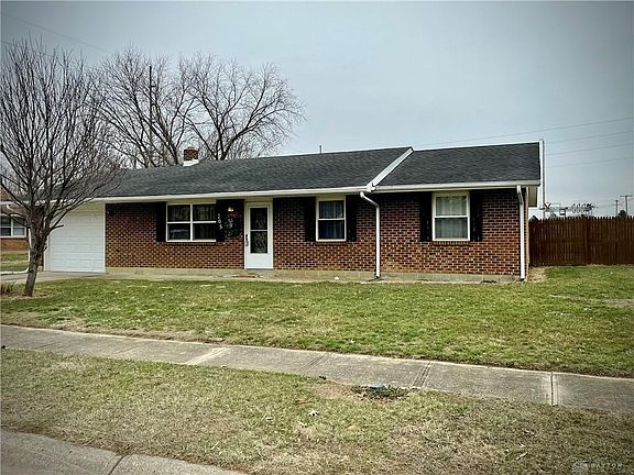 3rd image of 205 Indian Hill Dr