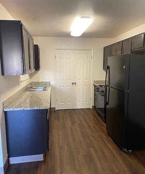 Orchard Village Apartments — Photo 21