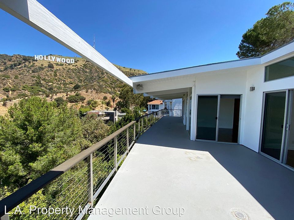 1st image of 3395 Deronda Dr