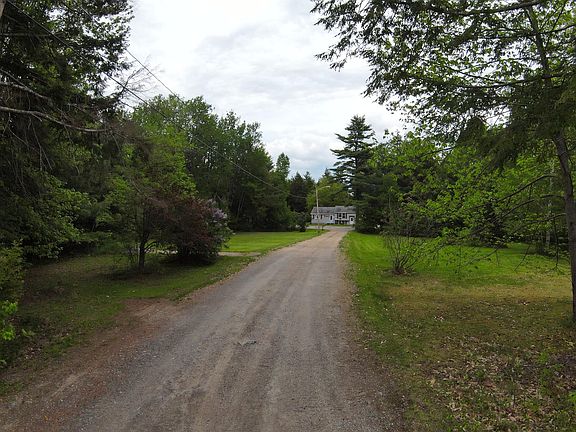 2nd image of 533 Kirkland Road