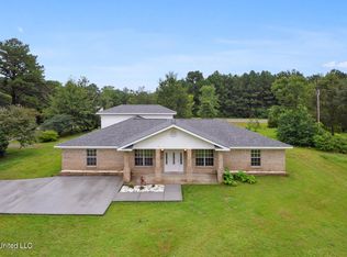 3520 Kenneth Cole Rd, Vancleave, MS 39565