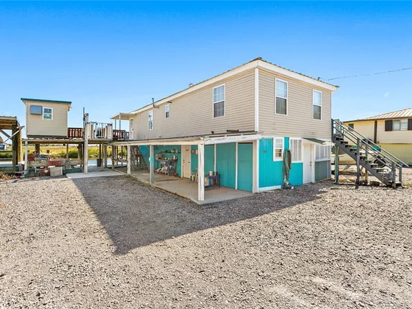 289 Martin Ln, Port Sulphur, LA 70083