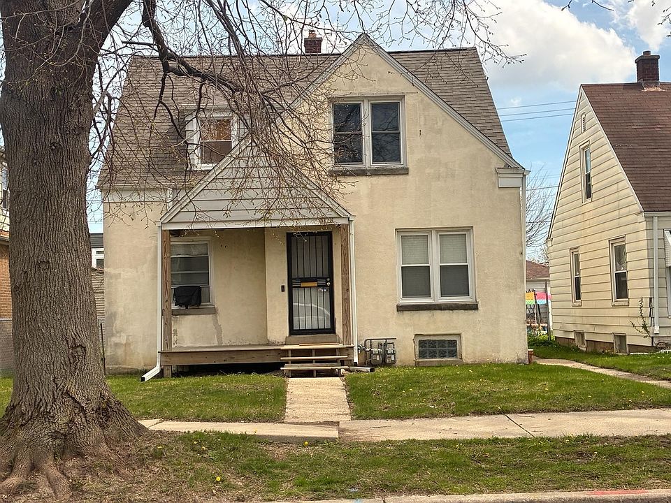 1st image of 3872 N 36th St