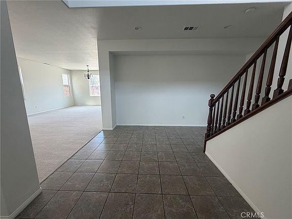 4th image of 26813 Claystone Dr