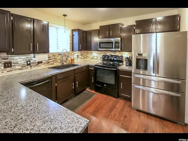 1st image of 6439 S Clematis Way