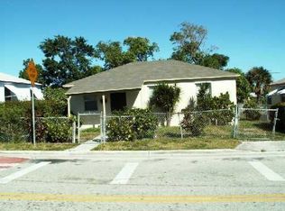 732 W 5th St, Riviera Beach, FL 33404