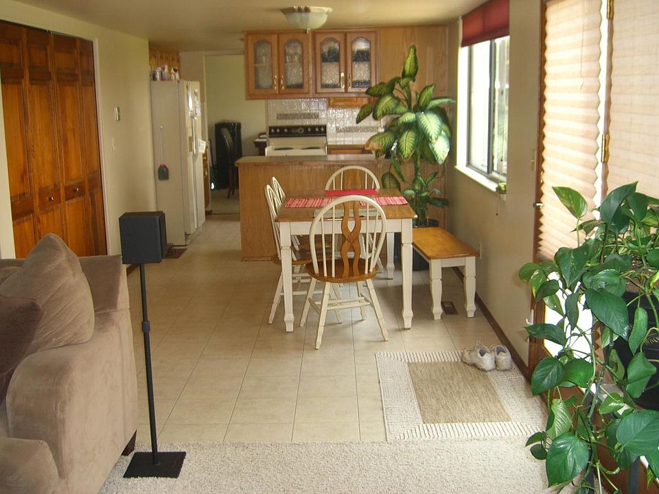 Breakfast nook and kitchen