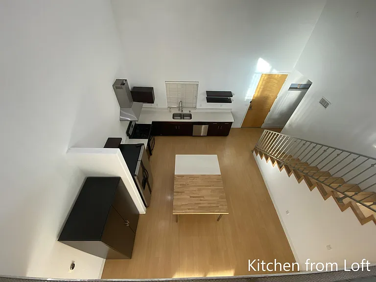 5232 Satsuma Ave #302 — Photo 13