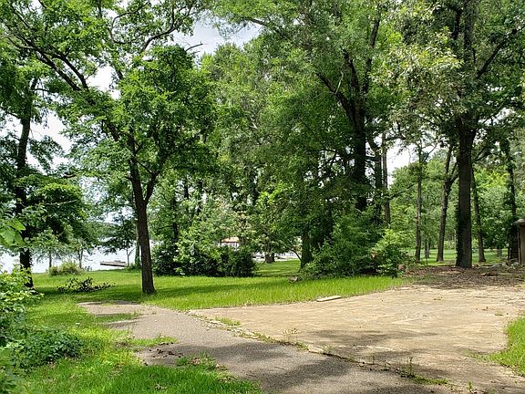 5th image of 20556 Shore Breeze Dr