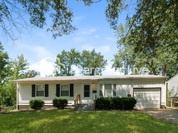 9304 Lewis Ave, Kansas City, MO 64138