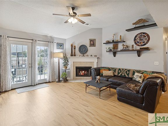 5th image of 108 River Bend Drive