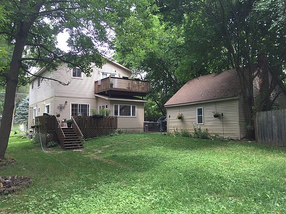3rd image of 3110 Woodbury St