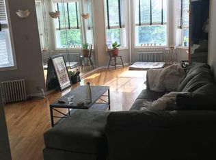 917 S Bishop St #3, Chicago, IL 60607