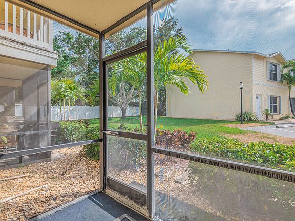4th image of 13511 S Indian River Dr APT 504
