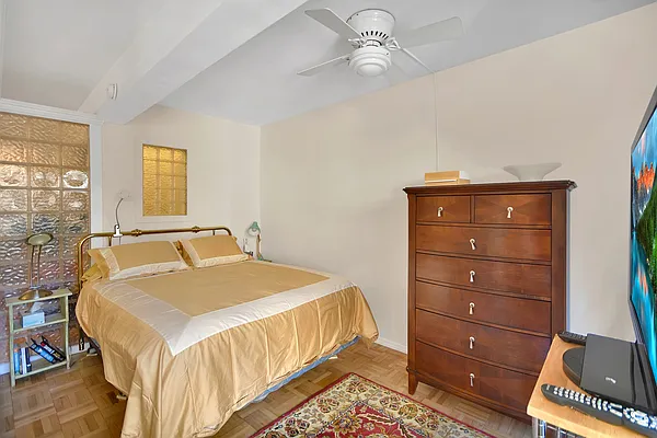 Rented by Compass | media 8