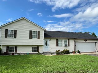 29 Q Garden Dr, White Plains, VA 23893