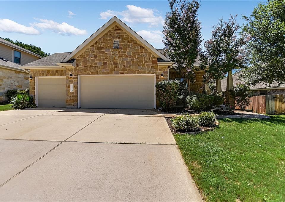 1st image of 3104 Herradura Dr