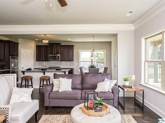 3rd image of 7915 Gabriela Dr
