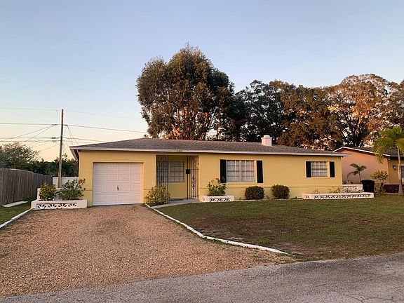 2nd image of 5881 38th Ave N