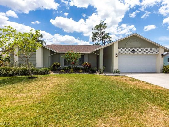 9795 Country Oaks Dr, Fort Myers, FL 33967