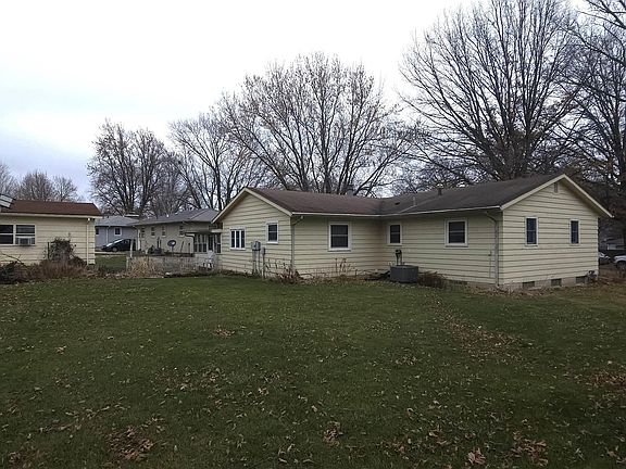 5th image of 115 Pleasant Dr