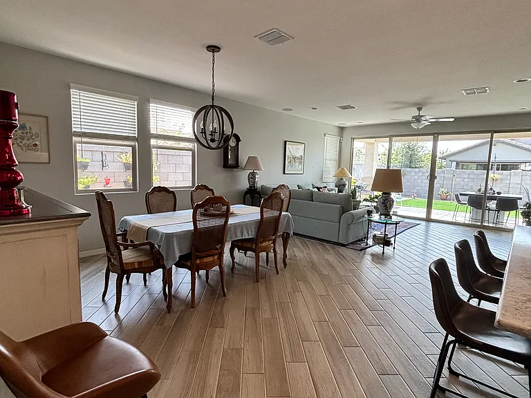 16013 W Alameda Rd — Photo 10