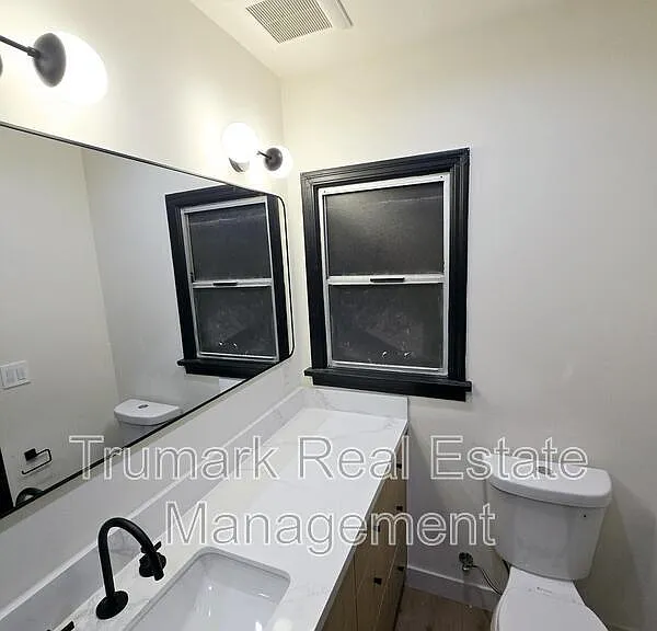 609 E Garfield Ave — Photo 13