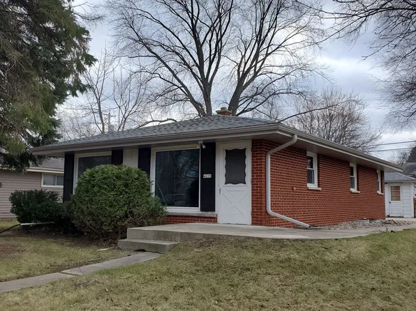 4639 W Parkland Ave, Brown Deer, WI 53223