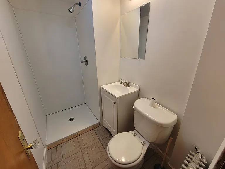 6 Cloutier St #6 — Photo 9