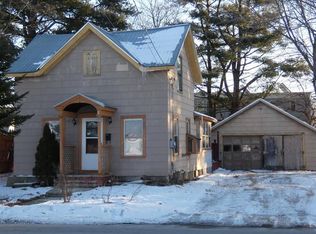 144 Forest St, Rutland, VT 05701