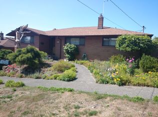 9033 39th Ave SW, Seattle, WA 98136