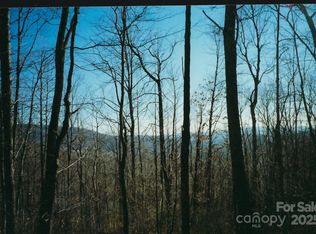 35 Damselfly Ct, Spruce Pine, NC 28777