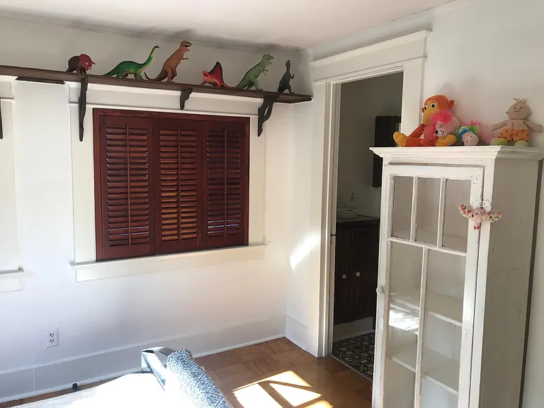 1222 Cabrillo Ave — Photo 18