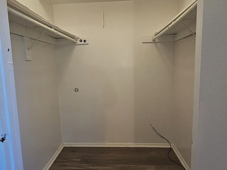 2307 Aspen Dr — Photo 14