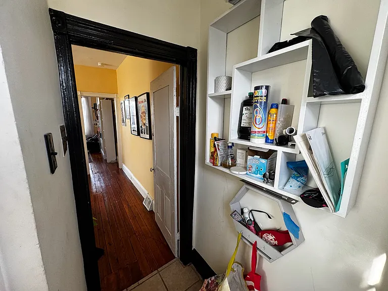 426 Tasker St — Photo 21