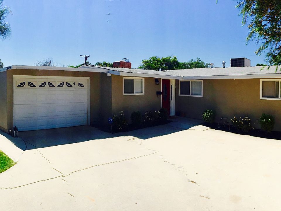 2nd image of 20438 Moberly Pl