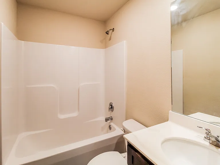 772 Fitzroy Dr — Photo 14