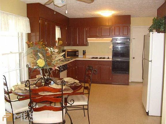 5th image of 1339 Jamerson Rd