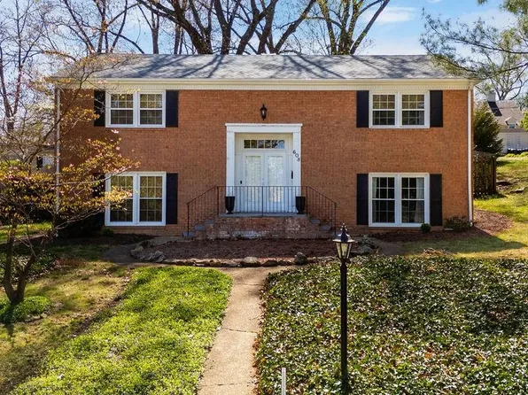 608 S Poplar Ave, Waynesboro, VA 22980