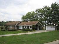 1st image of 3681 Kensington Dr