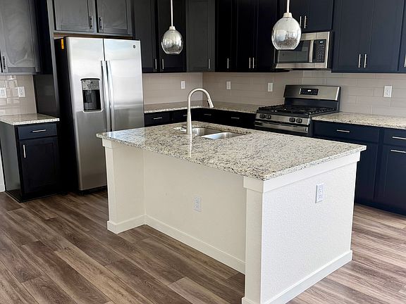 5th image of 2089 S Vance Way