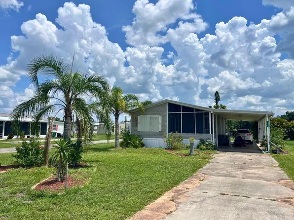 29209 Orangewood St, Punta Gorda, FL 33982